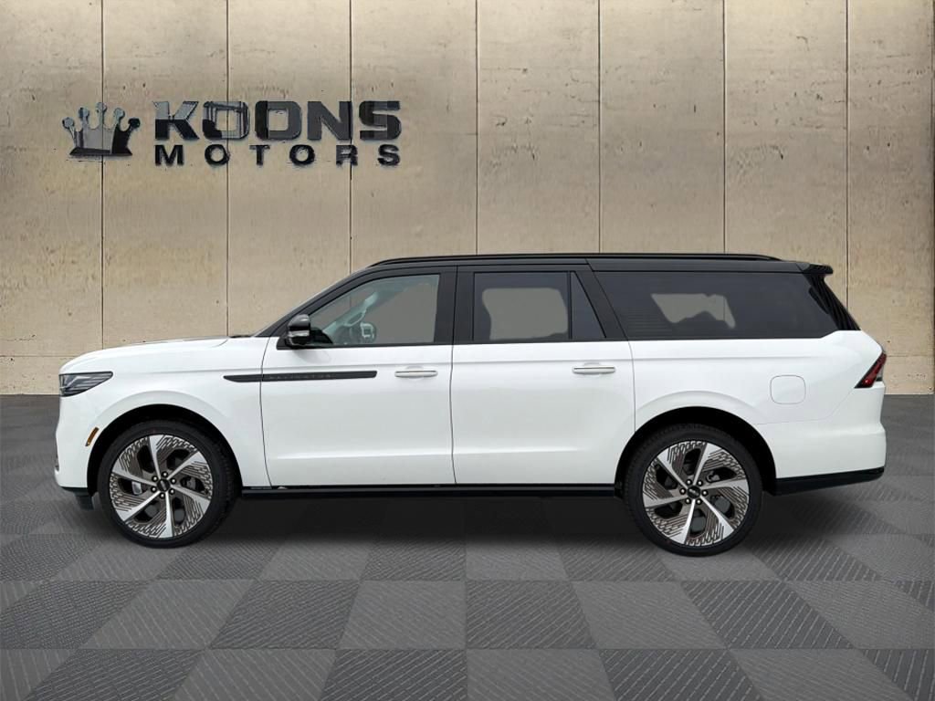 New 2026 Lincoln Navigator L Black Label AWD/4WD image 4