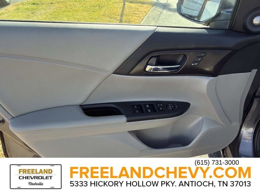 Used 2014 Honda Accord EX-L image 25