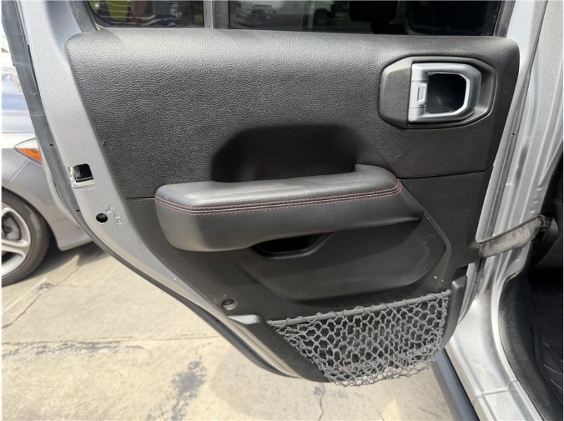 Used 2020 Jeep Wrangler Unlimited Rubicon AWD/4WD image 22