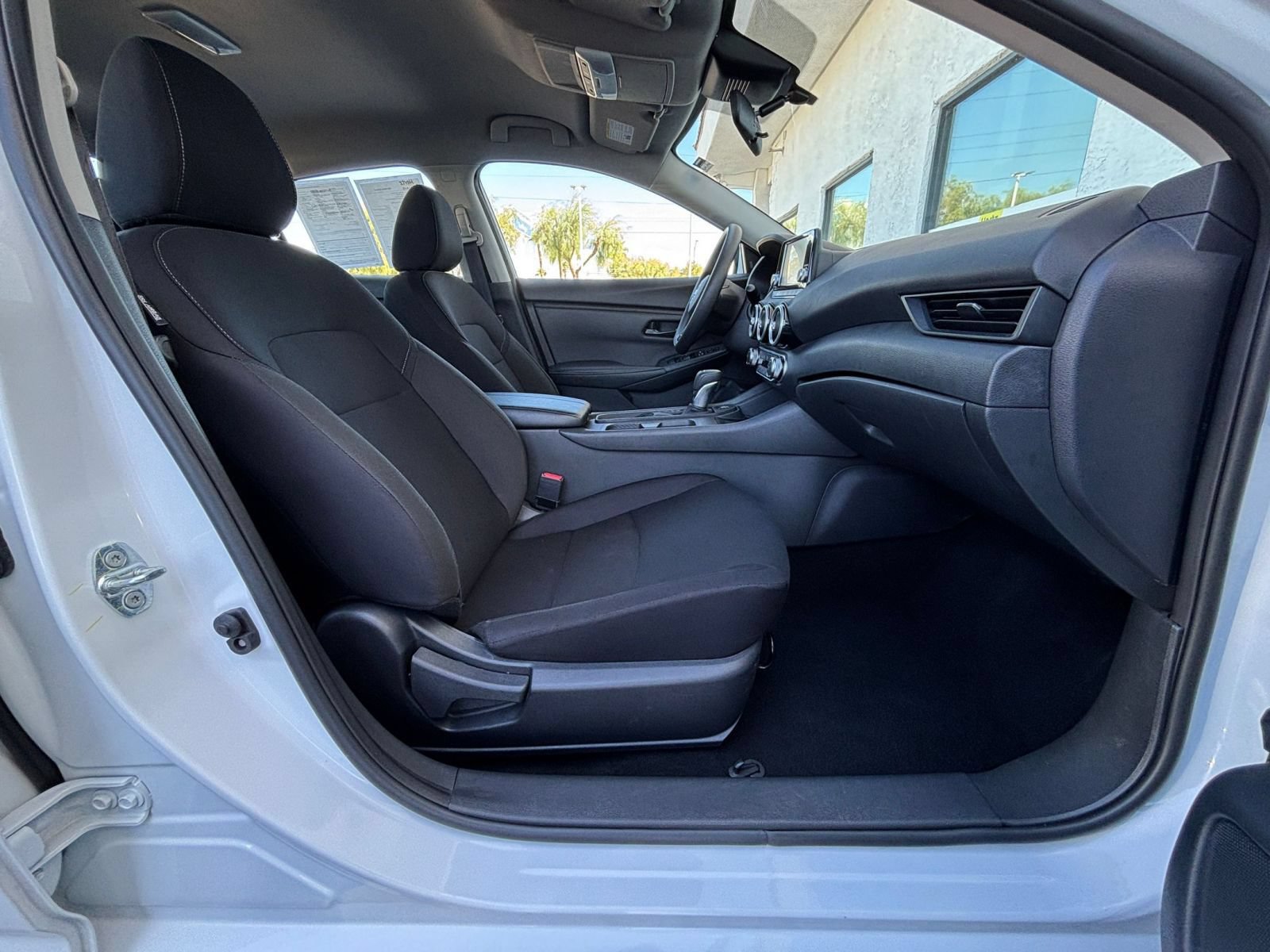Used 2025 Nissan Sentra S FWD image 34