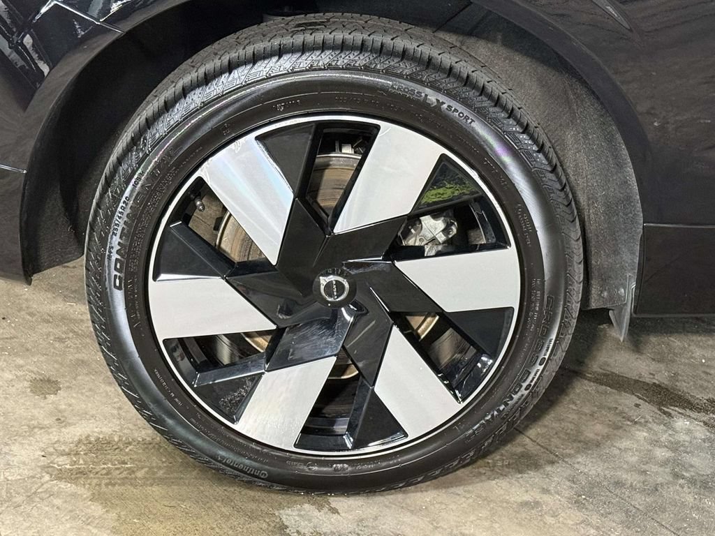Used 2025 Volvo XC60 T8 Plus w/ Protection Package Premier AWD/4WD image 13