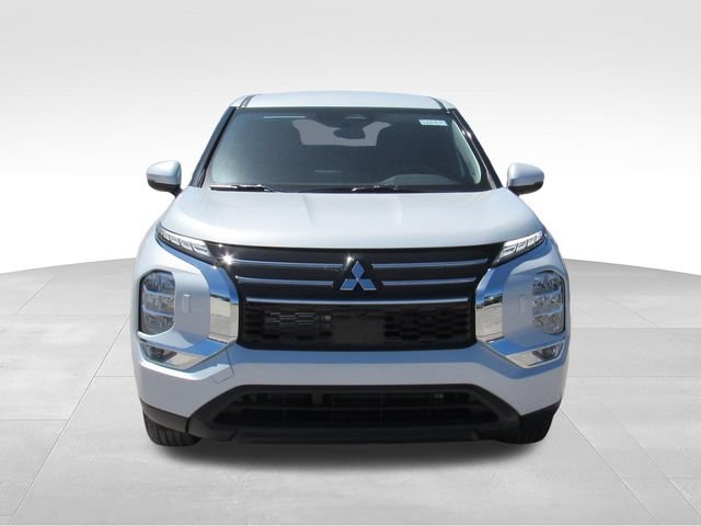 New 2026 Mitsubishi Outlander ES AWD/4WD image 7