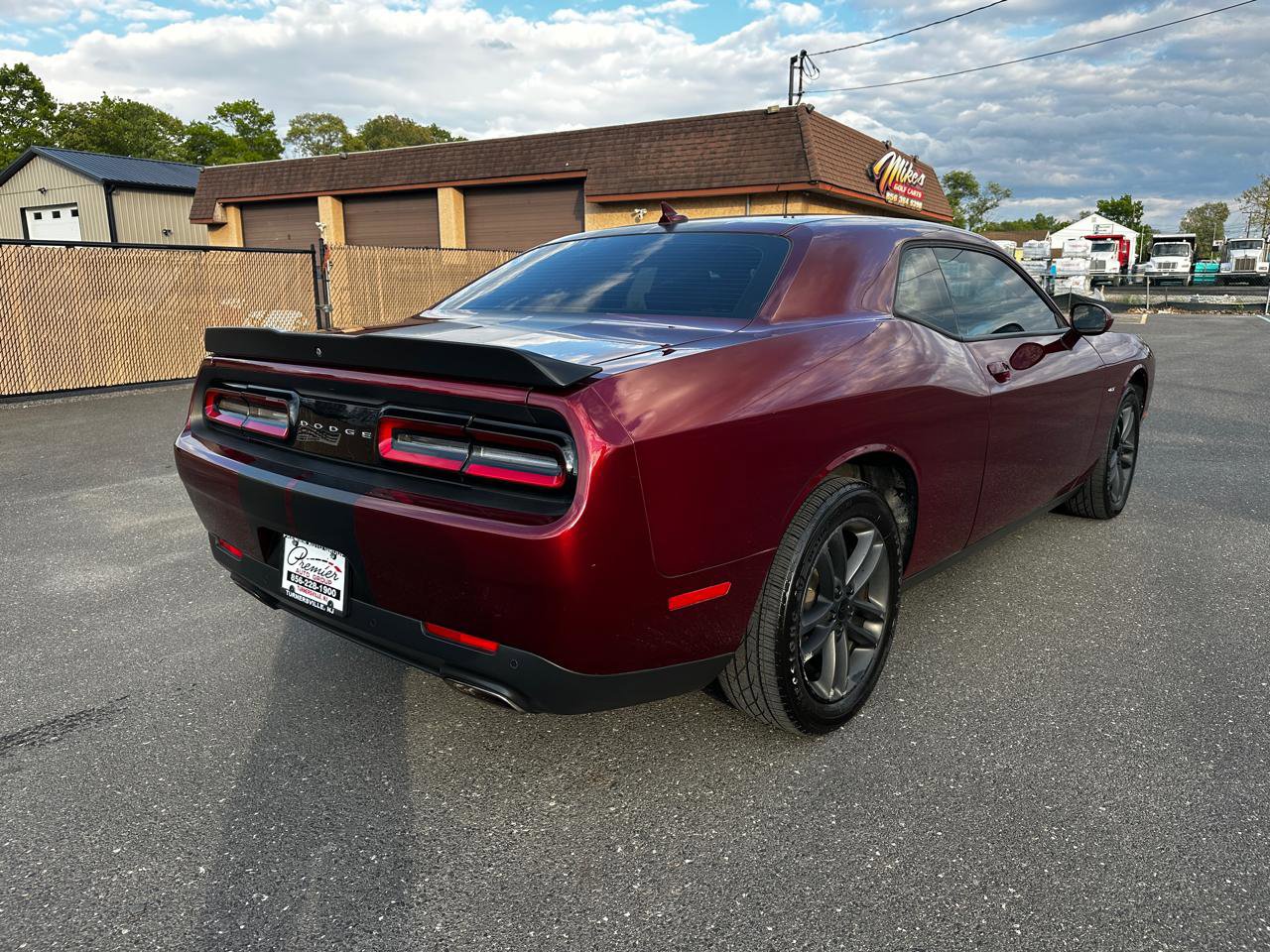 Used 2018 Dodge Challenger GT w/ Technology Group AWD/4WD image 5