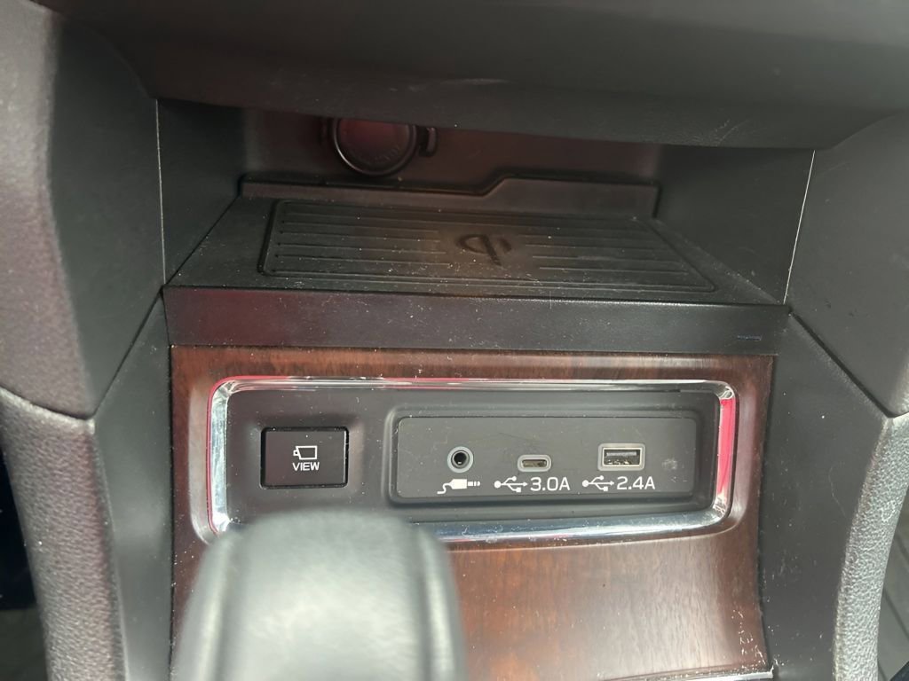 Used 2023 Subaru Ascent Touring image 27