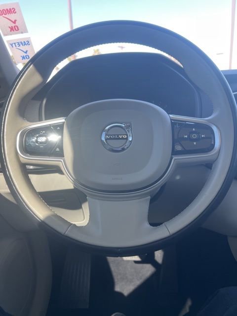 Used 2023 Volvo XC90 B6 Plus w/ Protection Package Premier image 11