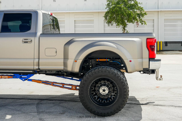 Used 2017 Ford F450 King Ranch w/ King Ranch Ultimate Package AWD/4WD image 5