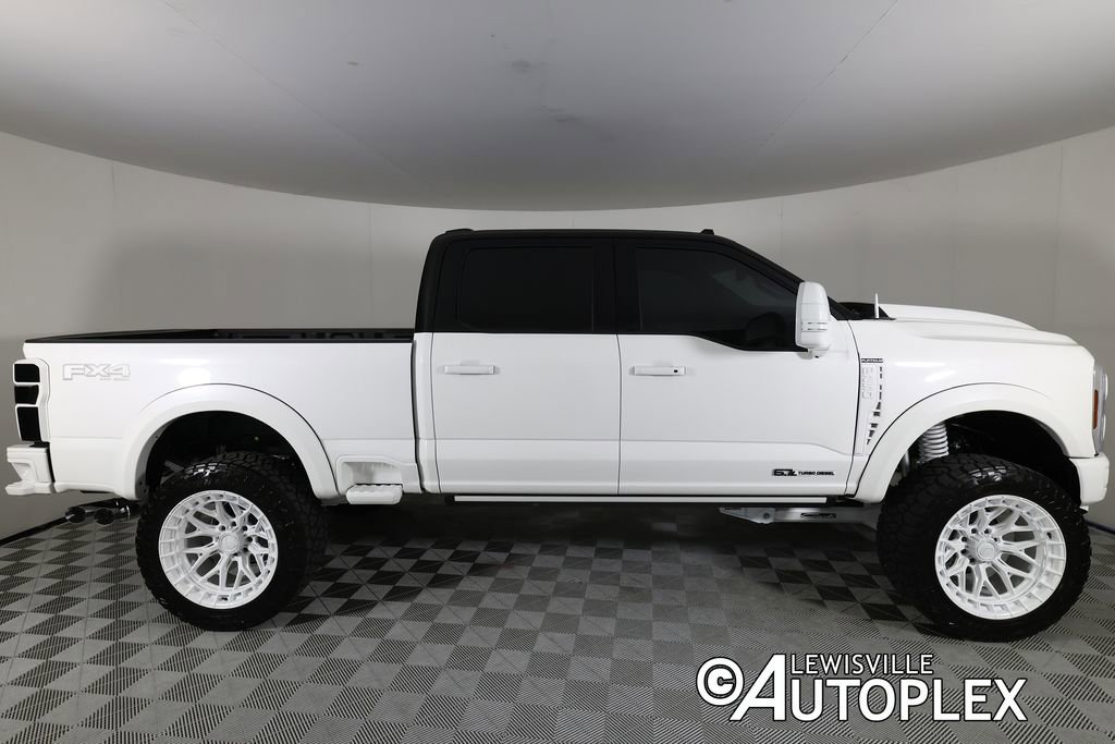 Used 2026 Ford F250 Platinum image 4