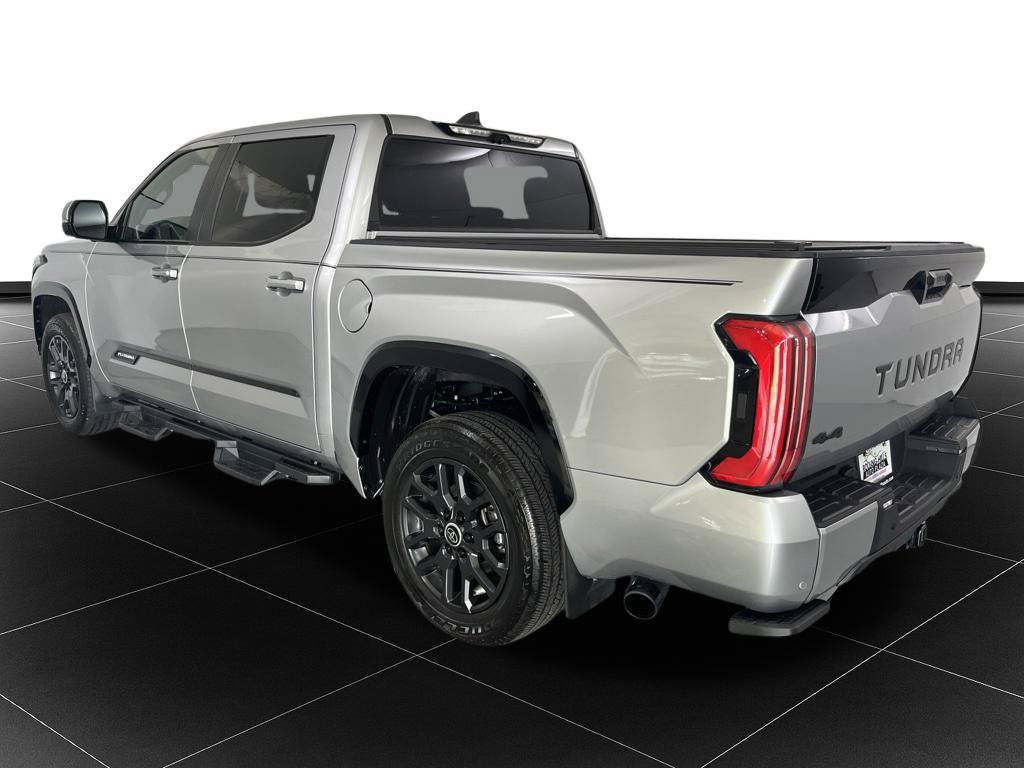 Used 2024 Toyota Tundra Platinum AWD/4WD image 3