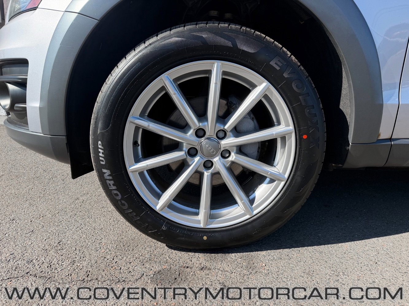 Used 2017 Audi Q5 2.0T Premium Plus w/ Technology Package image 11