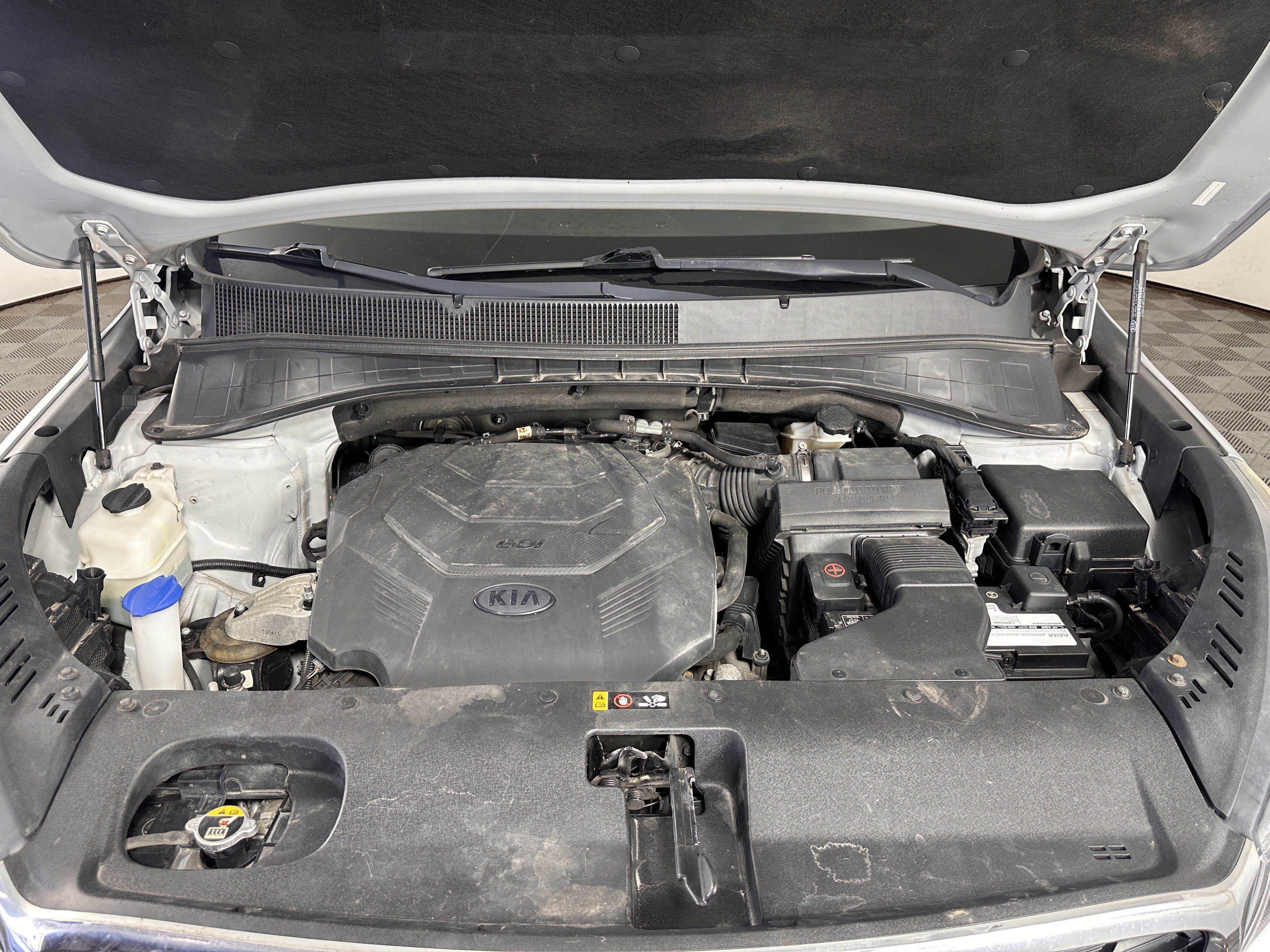 Used 2019 Kia Sorento LX image 43