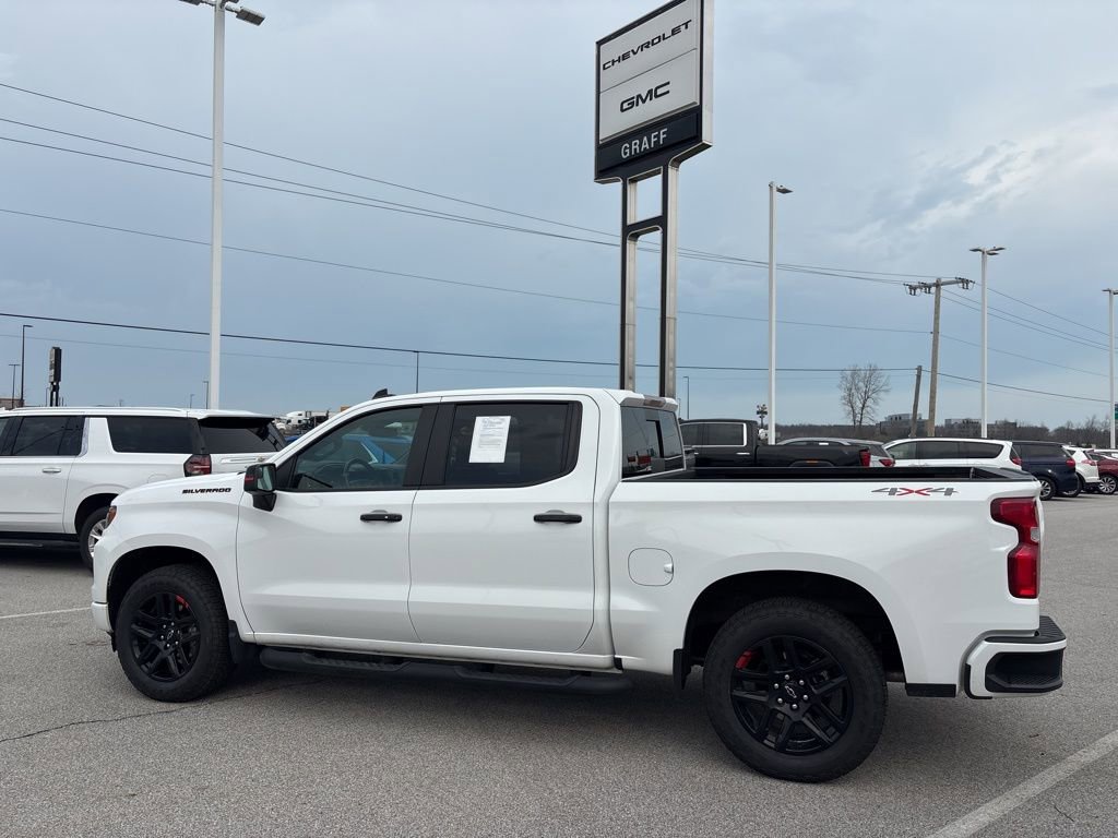 Certified 2024 Chevrolet Silverado 1500 RST w/ Redline Edition image 10