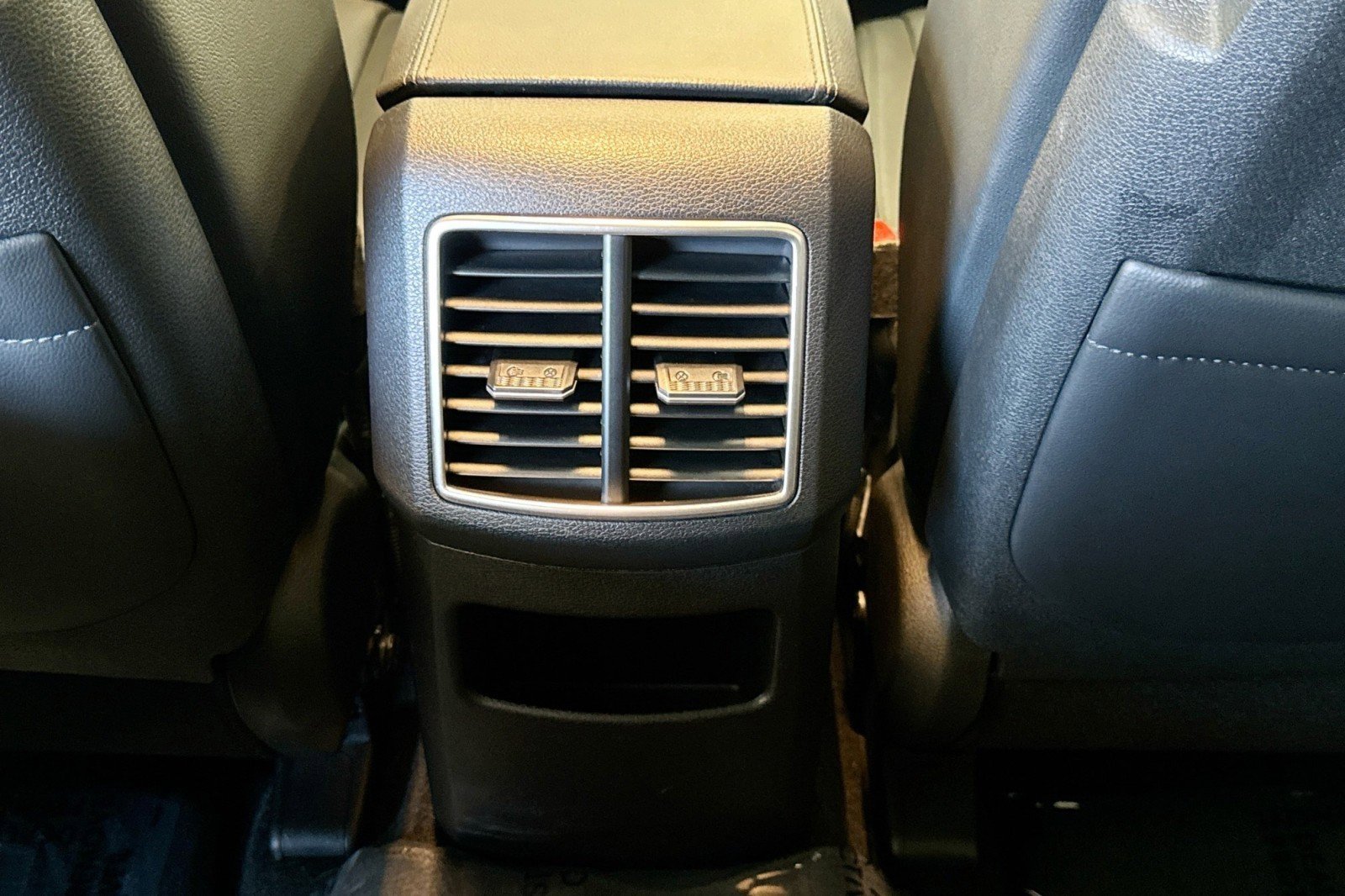 Used 2024 Kia Sportage X-Line w/ X-Line Premium Package image 24