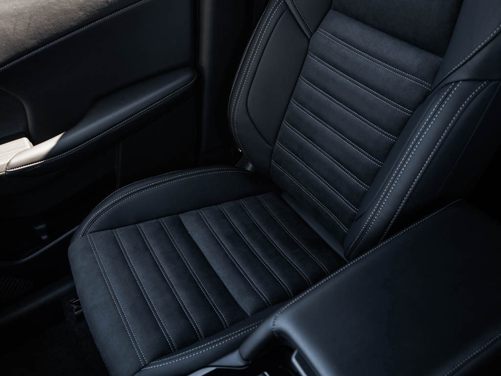 New 2026 Mitsubishi Outlander LE AWD/4WD image 25