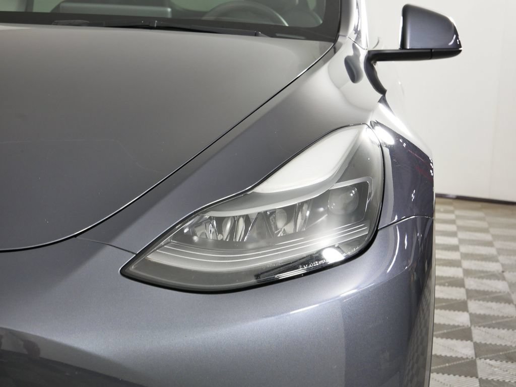 Used 2023 Tesla Model Y Long Range AWD/4WD image 14