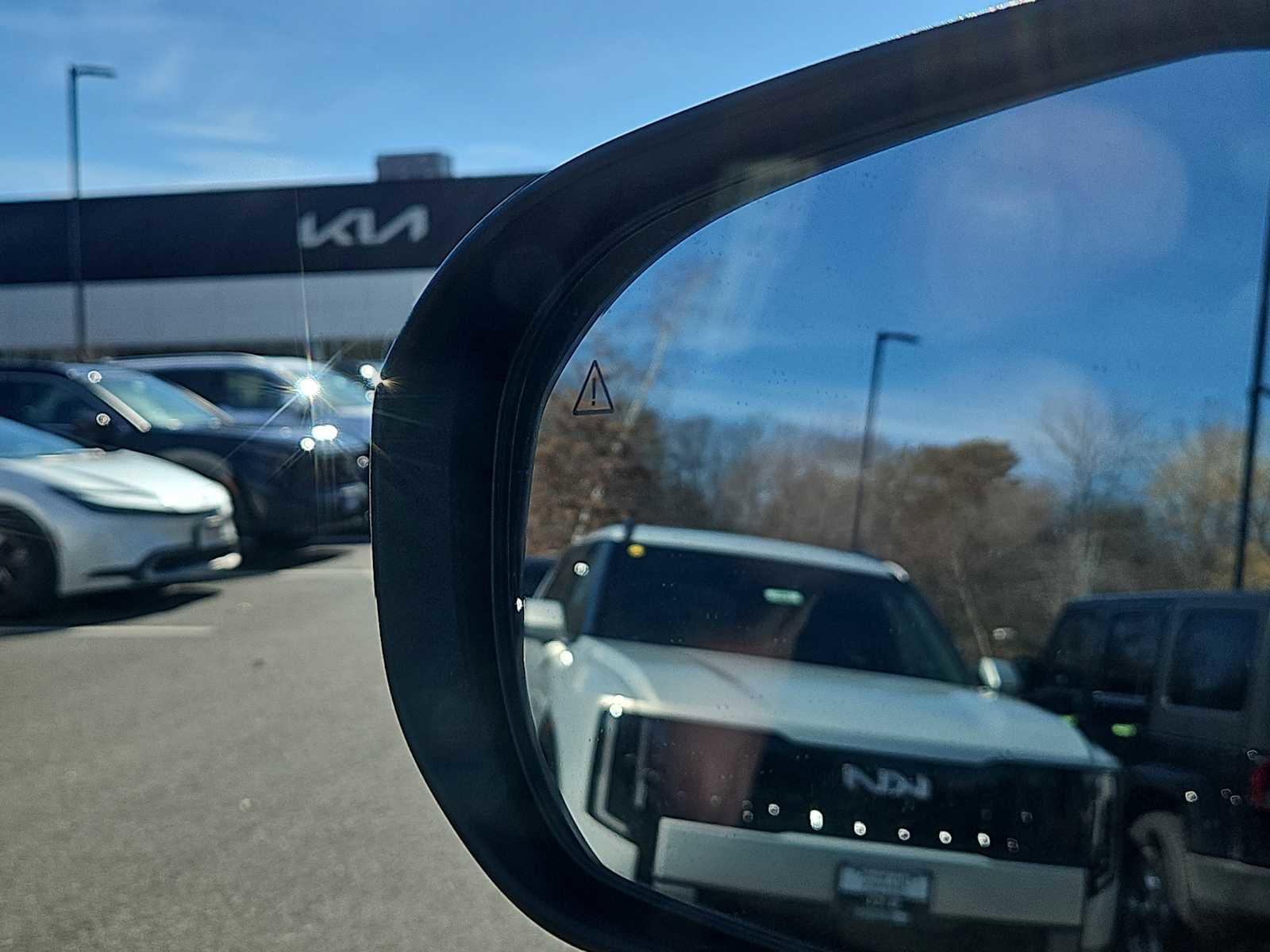 Certified 2023 Kia Telluride S w/ S Sunroof Package image 21