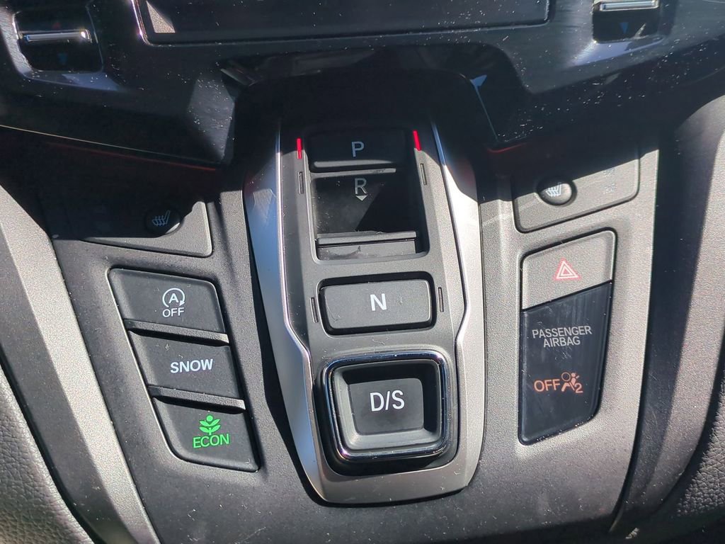 Used 2025 Honda Odyssey Sport-L image 19