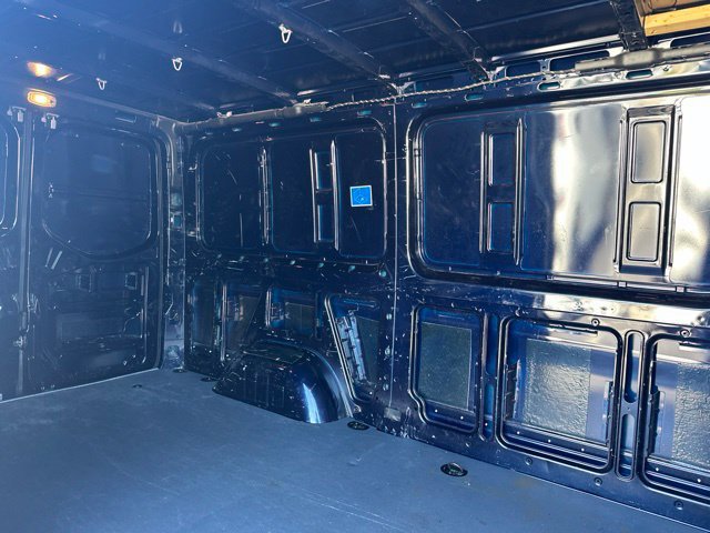 Used 2023 Mercedes-Benz Sprinter 2500 image 25