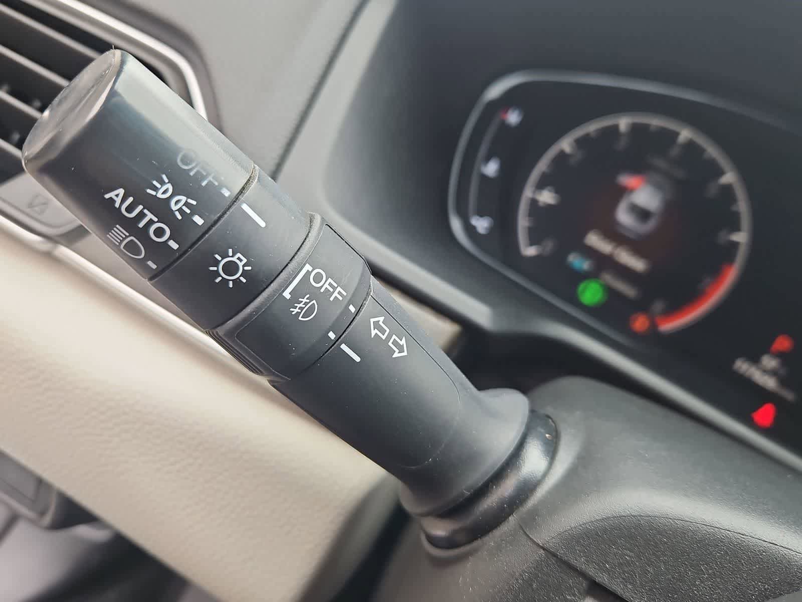 Used 2018 Honda Accord Touring image 27