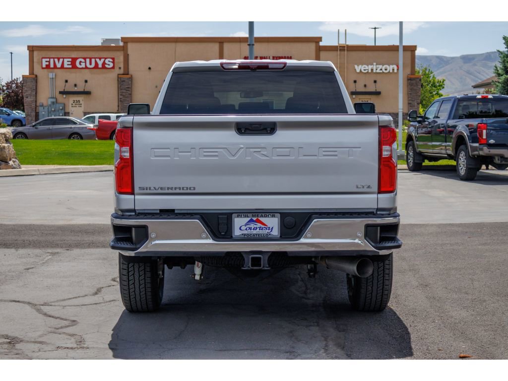 Used 2021 Chevrolet Silverado 2500 LTZ w/ Gooseneck/5TH Wheel Package AWD/4WD image 4