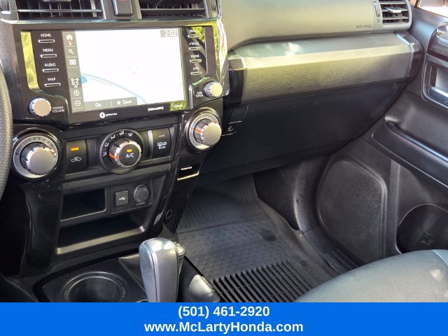 Used 2021 Toyota 4Runner Venture w/ Moonroof Package AWD/4WD image 28