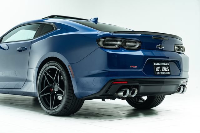 Used 2021 Chevrolet Camaro LT w/ RS Package RWD image 20