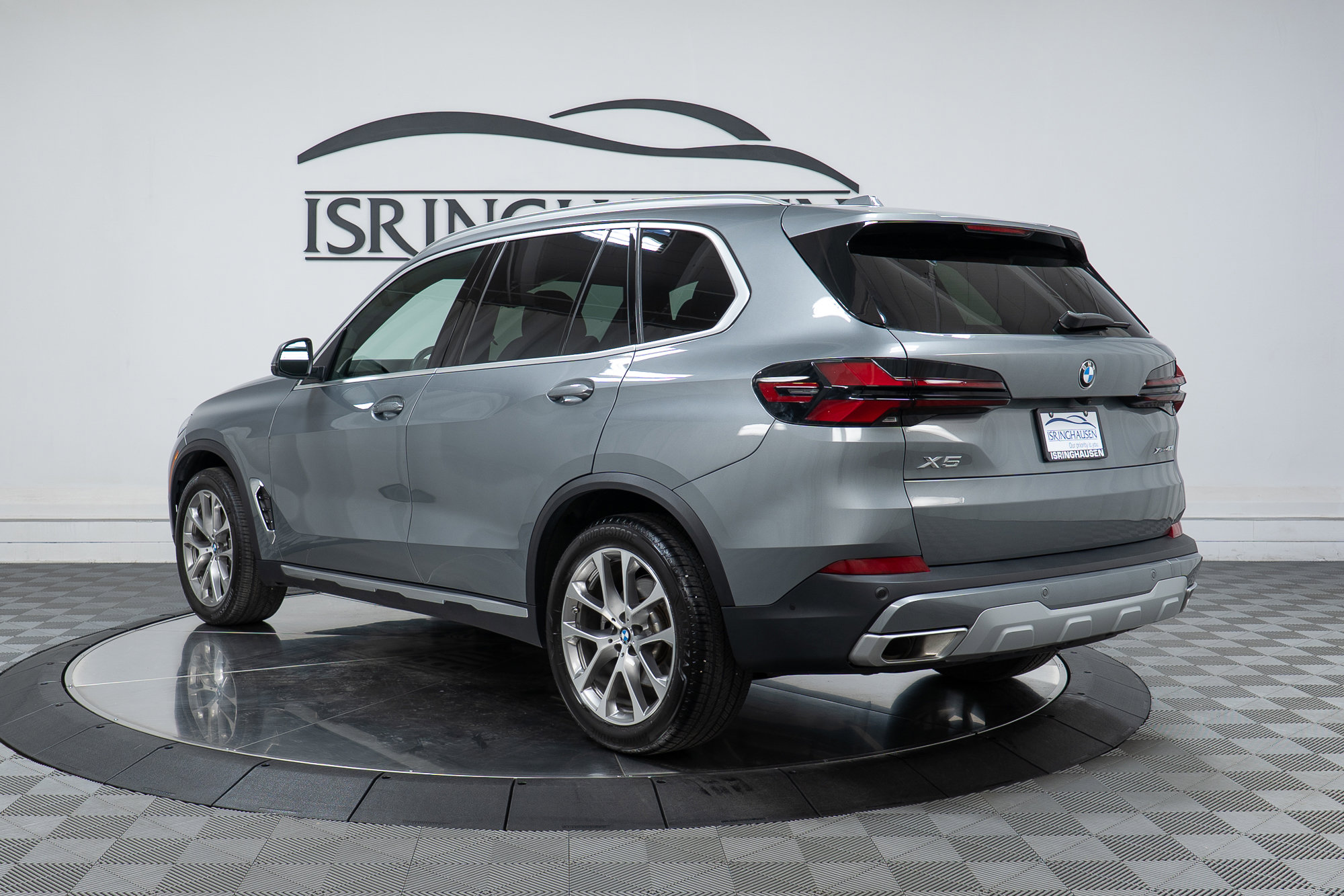 Used 2024 BMW X5 xDrive40i w/ Premium Package AWD/4WD image 7