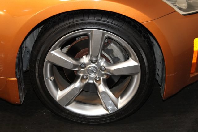 Used 2006 Nissan 350Z Touring w/ (N93) Cargo Convenience Pkg RWD image 49