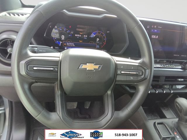 Used 2024 Chevrolet Colorado W/T image 13