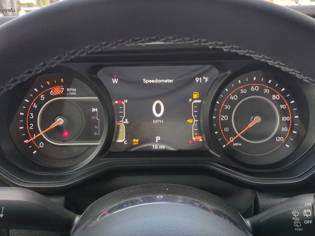 New 2025 Jeep Wrangler Sahara image 28