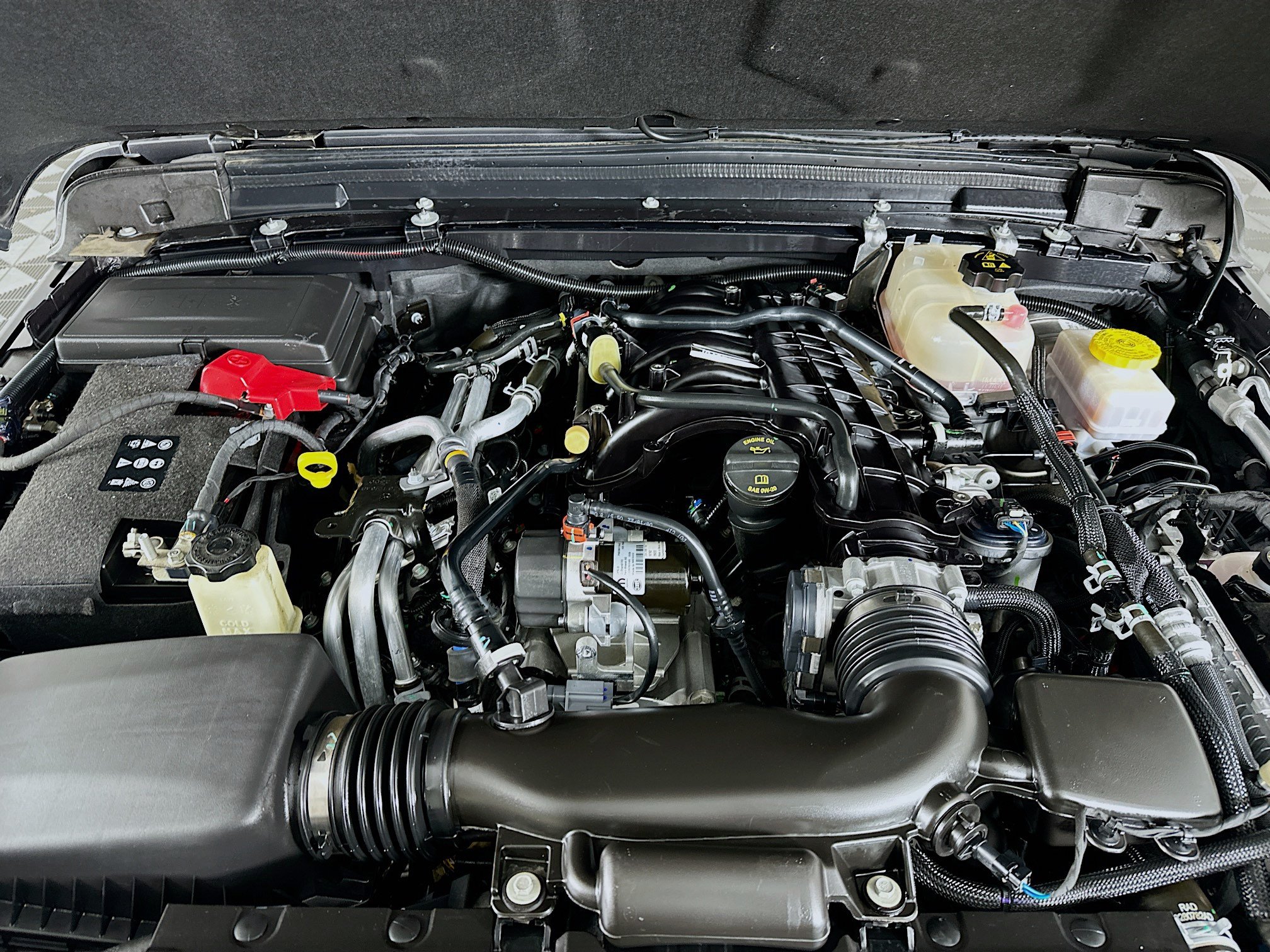 Used 2023 Jeep Wrangler Unlimited Sport AWD/4WD image 30