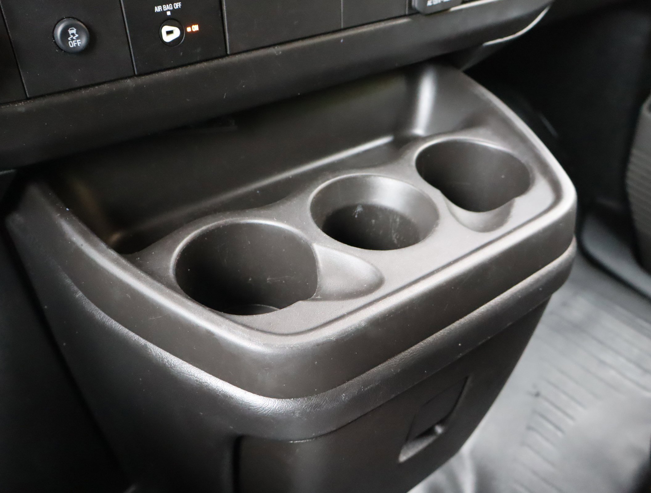 Used 2024 Chevrolet Express 2500 w/ Driver Convenience Package image 30