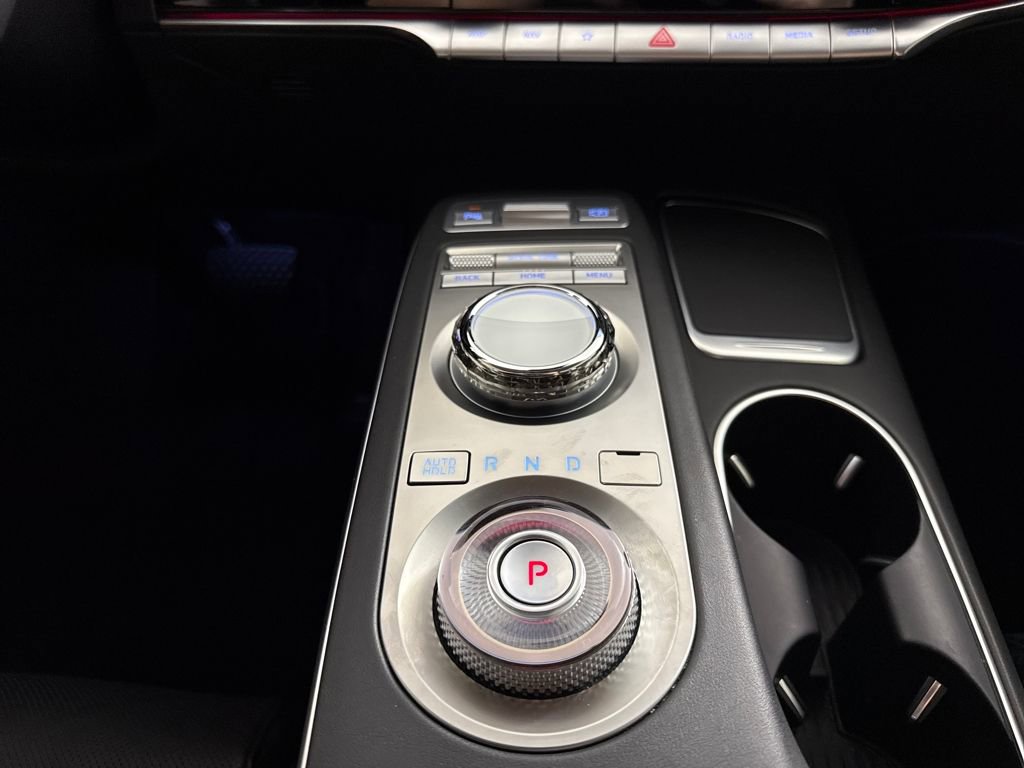 Certified 2024 Genesis GV70 2.5T w/ Advanced Package image 22