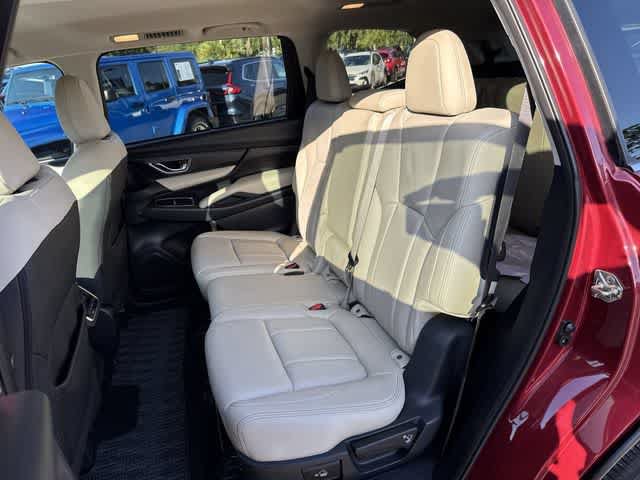 Used 2019 Subaru Ascent Limited AWD/4WD image 17