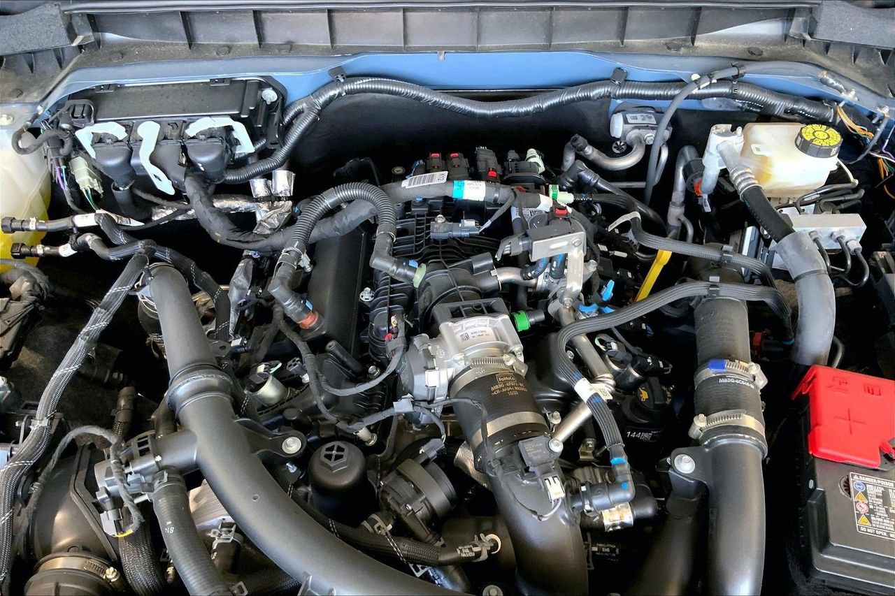 Used 2025 Ford Bronco Badlands AWD/4WD image 9