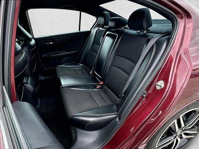 Used 2016 Honda Accord Sport image 27