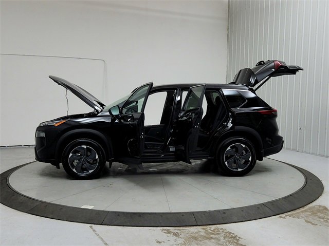 New 2025 Nissan Rogue SV image 12