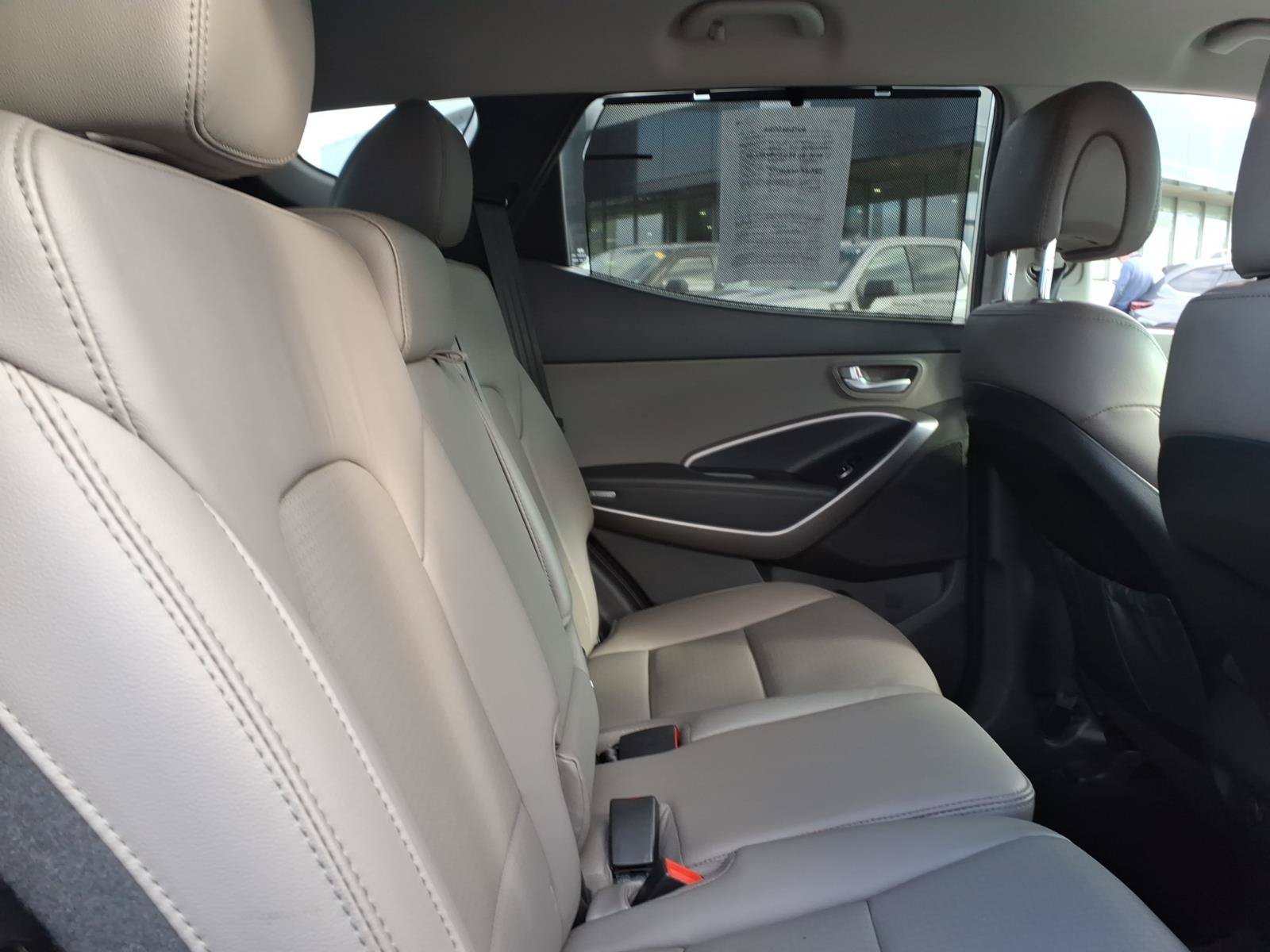 Used 2016 Hyundai Santa Fe Sport 2.0T AWD/4WD image 15