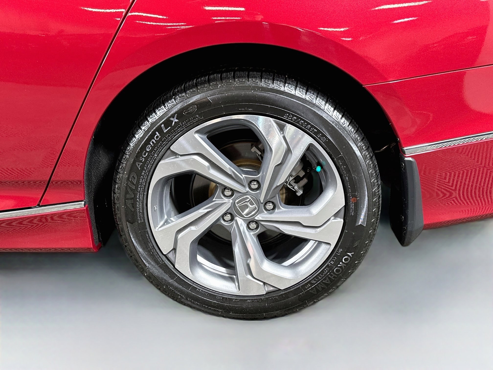 Used 2018 Honda Accord EX-L image 29