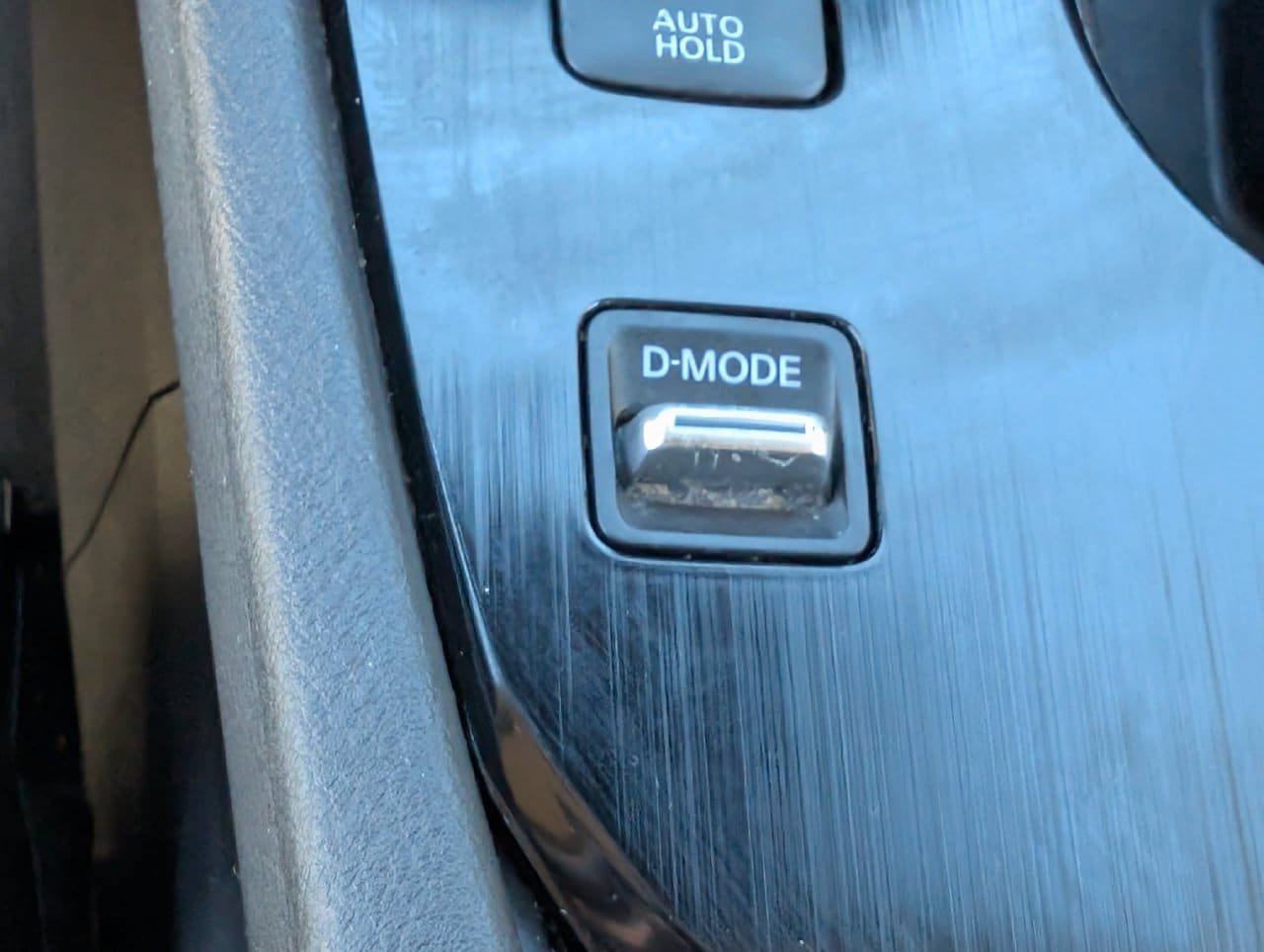 Used 2024 Nissan Rogue SV FWD image 20