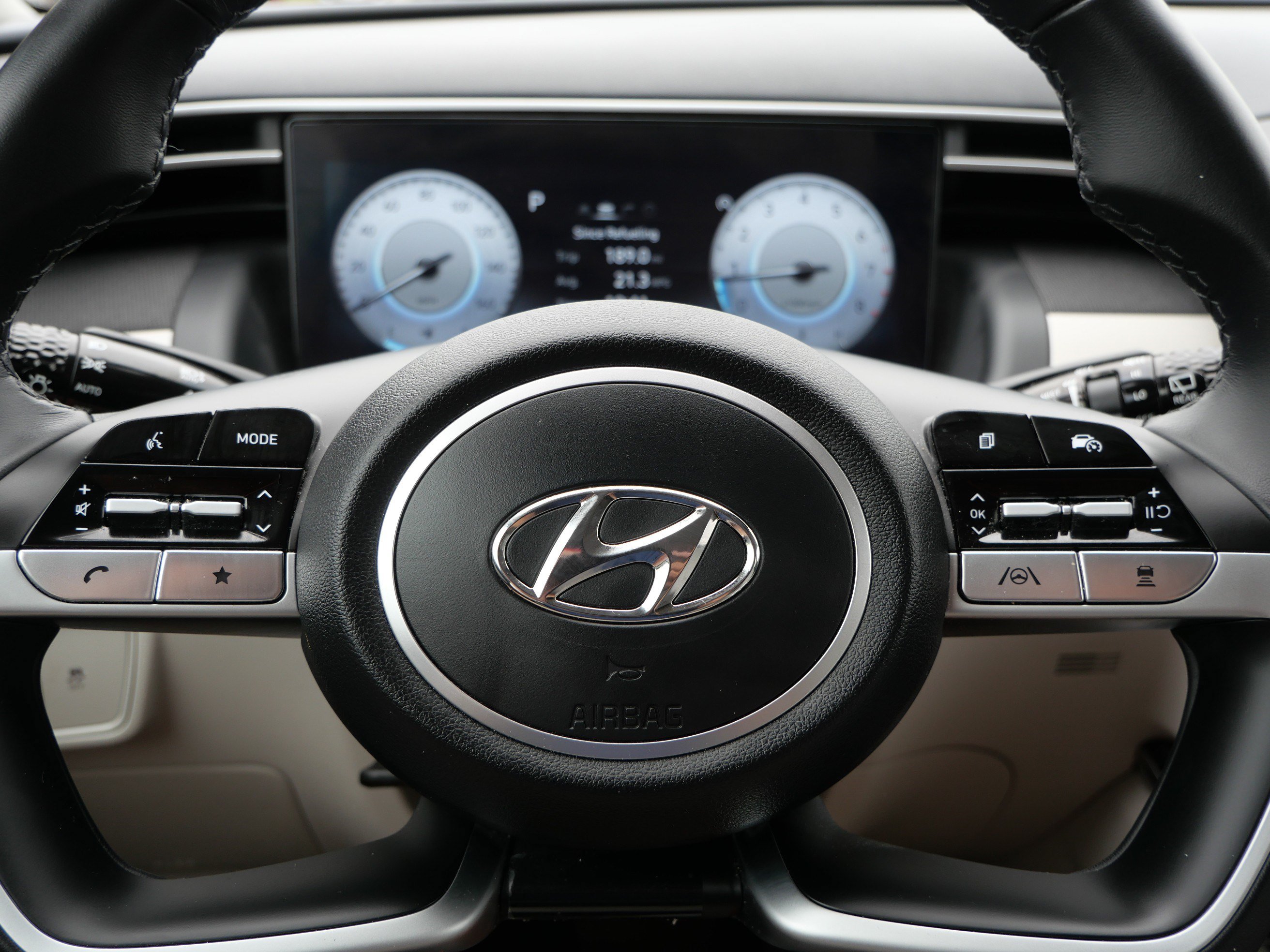 Used 2024 Hyundai Tucson SEL AWD/4WD image 25