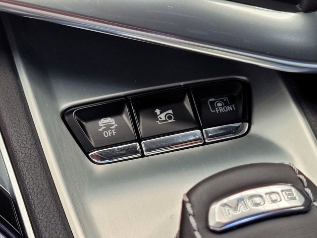 Used 2023 Chevrolet Corvette Stingray Preferred Conv w/ Z51 Performance Package RWD image 15