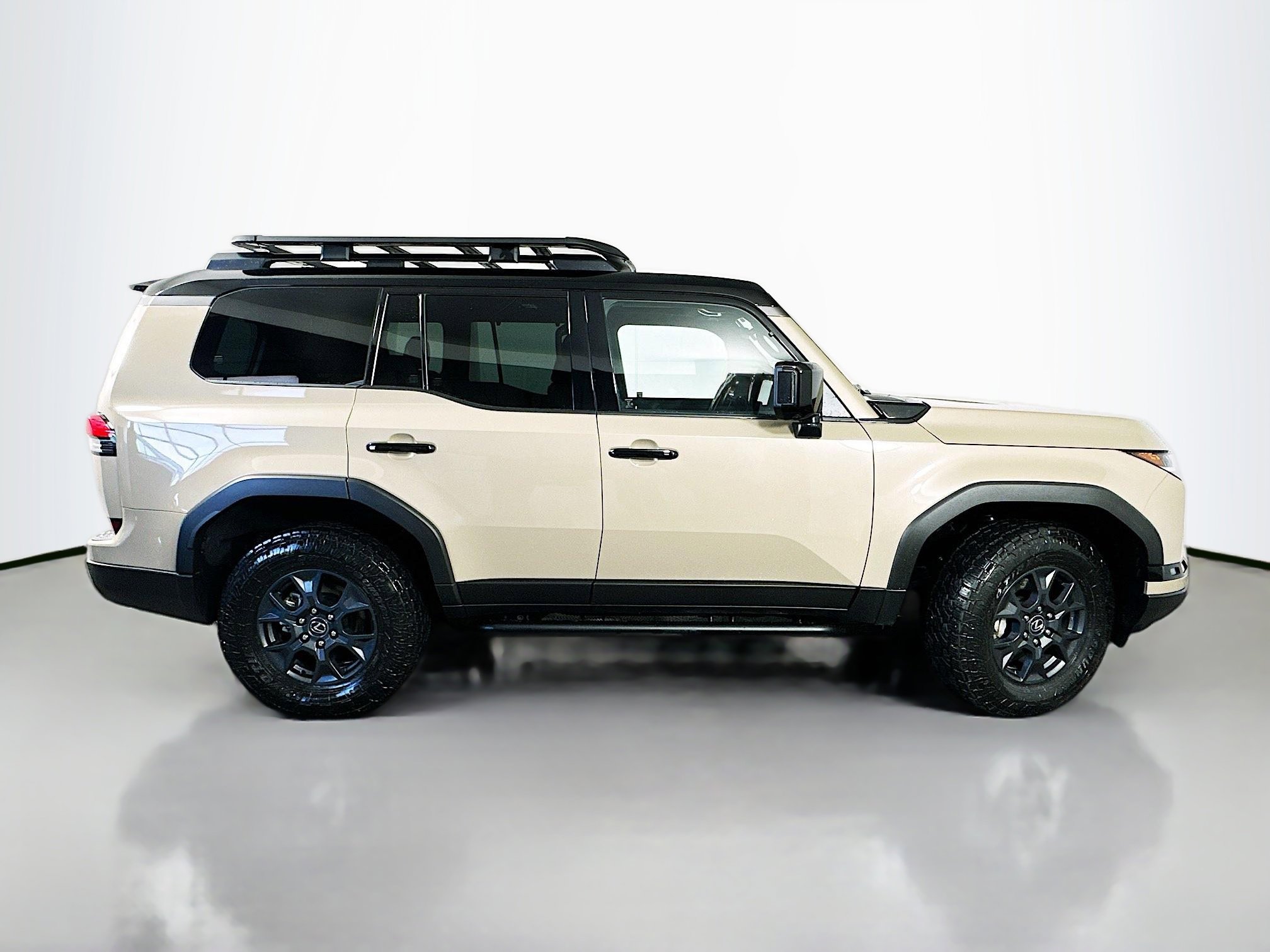 Used 2024 Lexus GX 550 AWD/4WD image 8