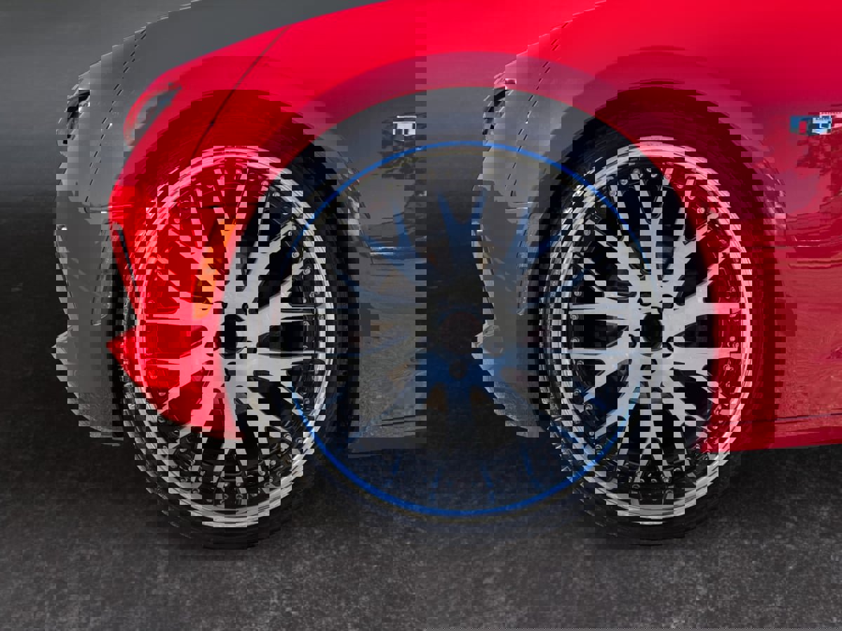 Used 2018 Chevrolet Camaro LT w/ RS Package image 9