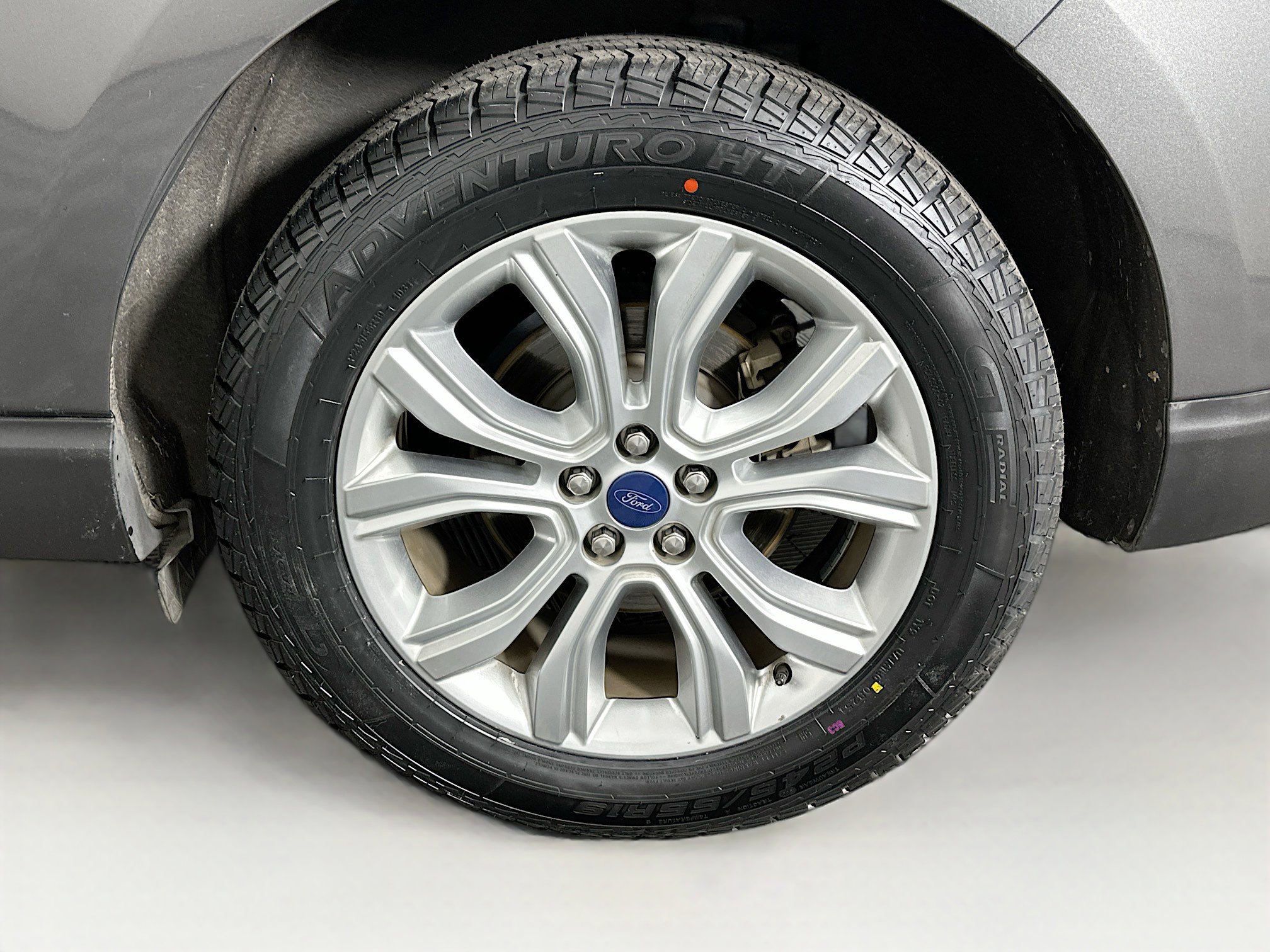 Used 2020 Ford Edge Titanium w/ Equipment Group 301A image 11