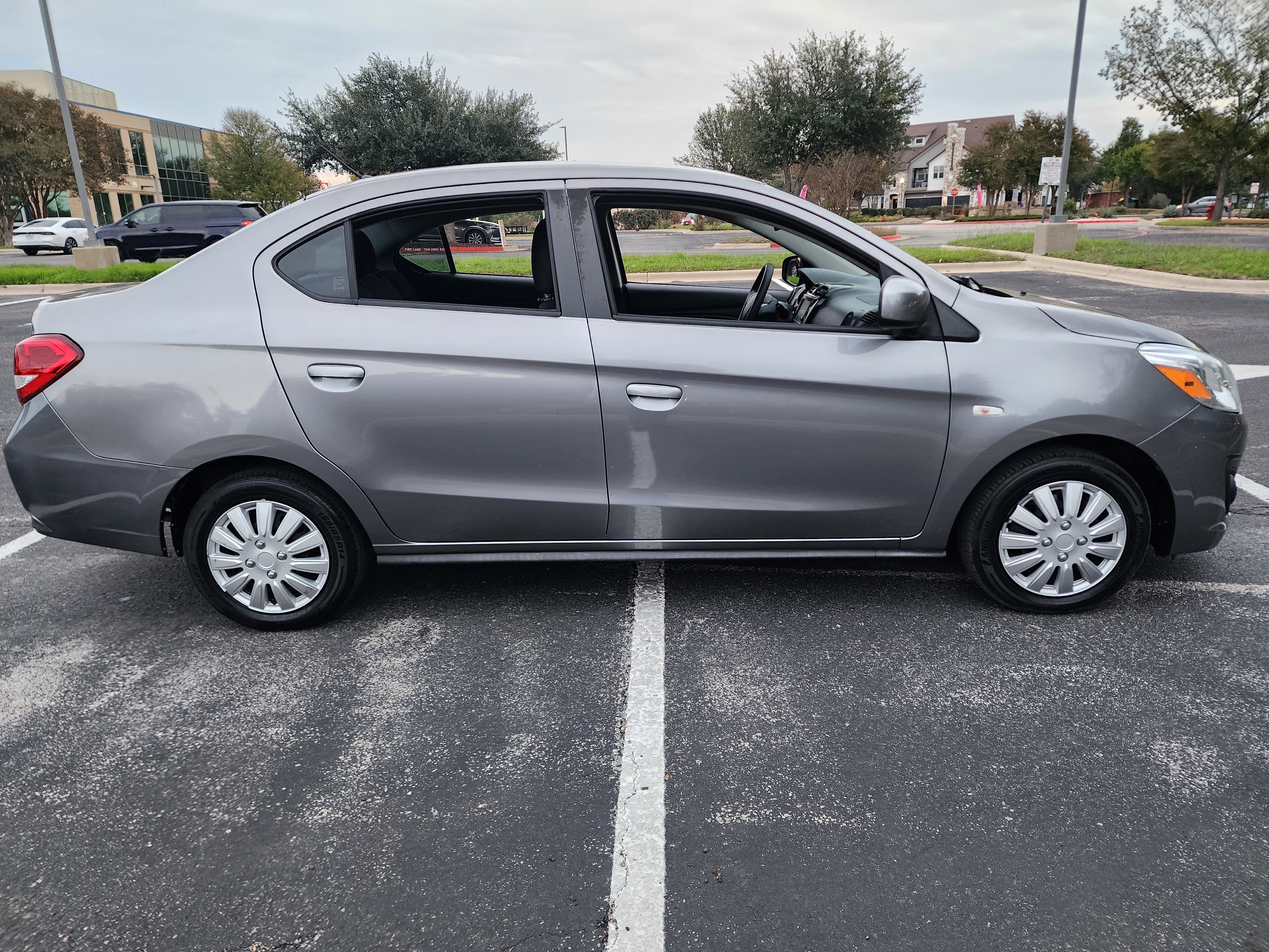 Used 2020 Mitsubishi Mirage G4 ES image 8