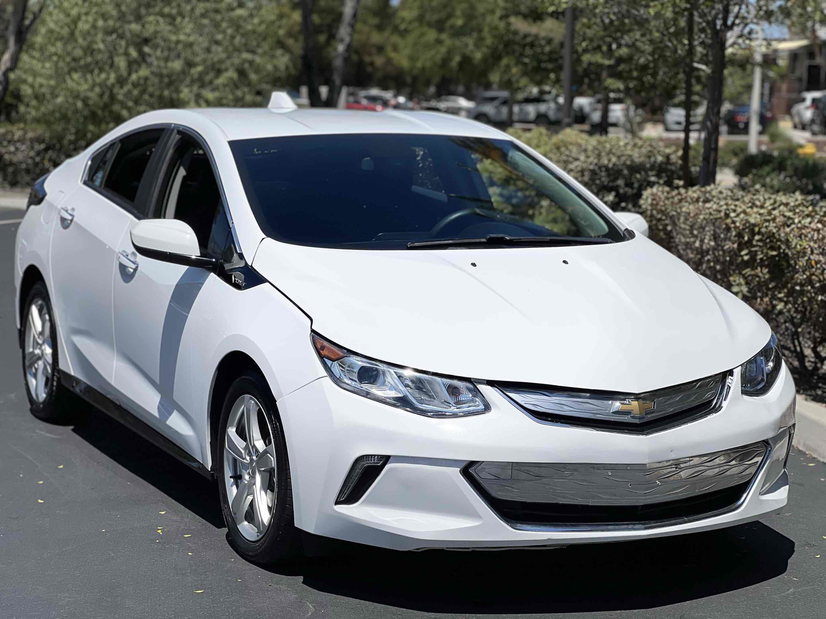 Used 2019 Chevrolet Volt LT FWD image 46