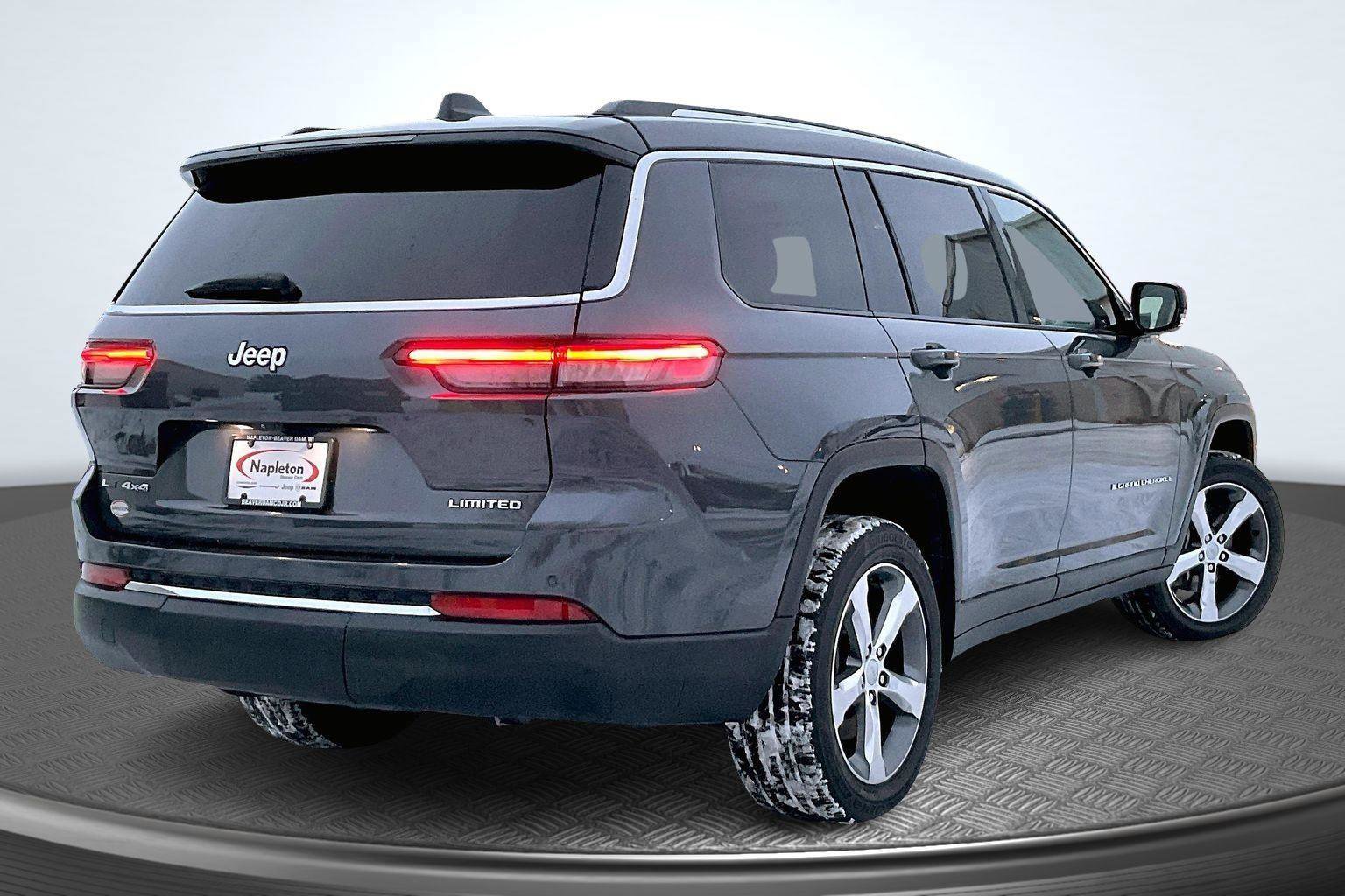 Used 2021 Jeep Grand Cherokee L Limited w/ Trailer Tow Package image 2