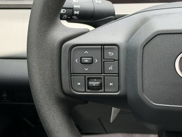 Used 2026 Toyota RAV4 LE FWD image 13