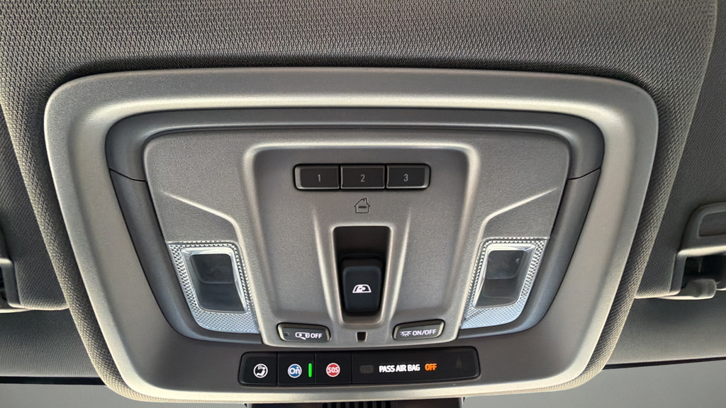 Used 2025 Chevrolet Silverado 1500 RST AWD/4WD image 21