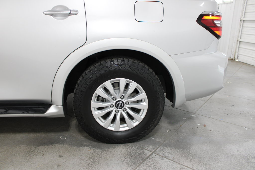 Used 2024 Nissan Armada SV RWD image 16